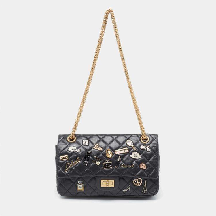 Pre Owned Chanel Black Quilted Aged Leather 225 Lucky Charm Reissue 2.55 Flap Bag