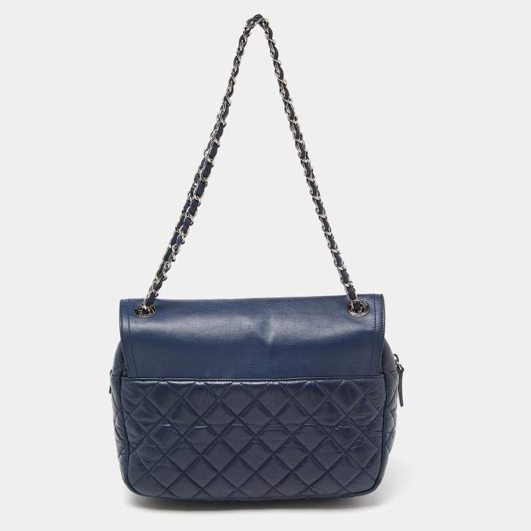 مملوكة مسبقًا Chanel Blue Quilted Aged Leather Flap Shoulder Bag