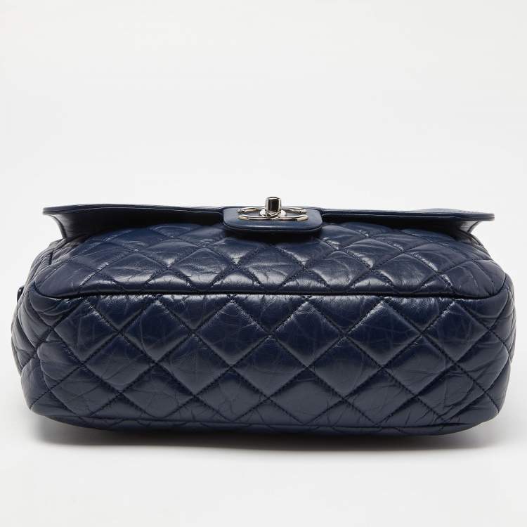 مملوكة مسبقًا Chanel Blue Quilted Aged Leather Flap Shoulder Bag