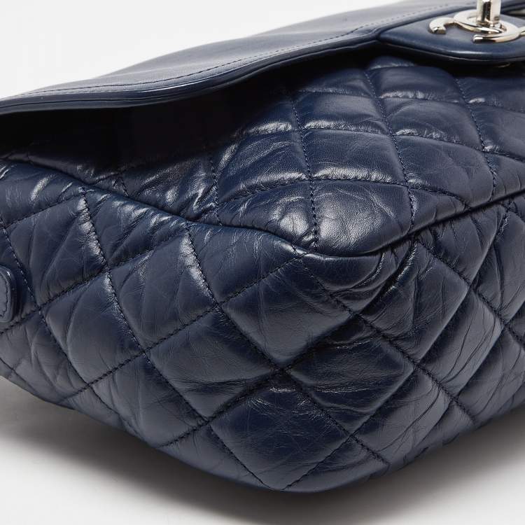مملوكة مسبقًا Chanel Blue Quilted Aged Leather Flap Shoulder Bag