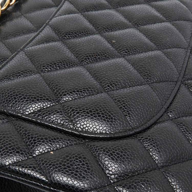 مملوكة مسبقًا Chanel Black Quilted Caviar Leather Jumbo Classic Double Flap Bag