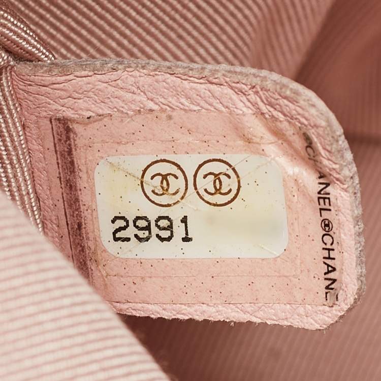 Pre Owned Chanel Black Quilted Leather CC Chain Scarf Top Handle Bag