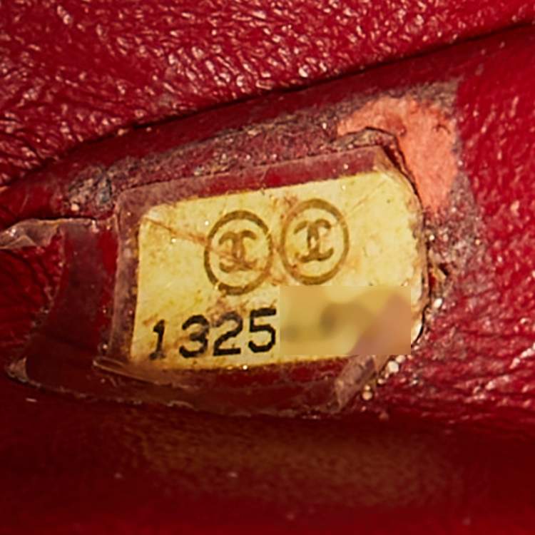 Pre Owned Chanel Red Quilted Caviar Leather Maxi Classic Single Flap Bag