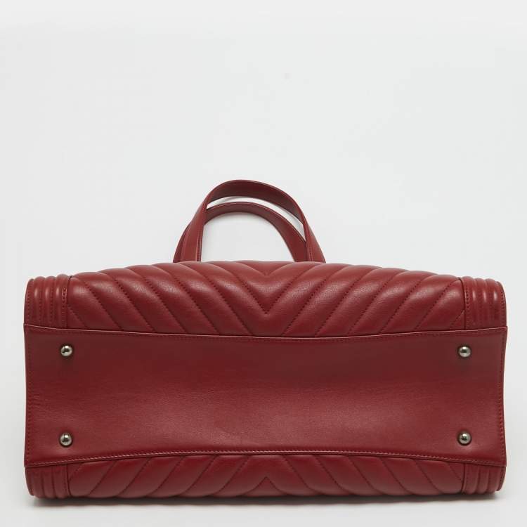Pre Owned Chanel Red Chevron Quilted Leather Large Boy Shopper Tote