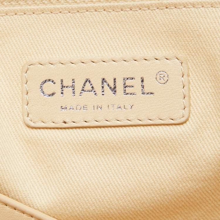 Pre Owned Chanel Red Quilted Caviar Leather XL Classic Flap Messenger Bag