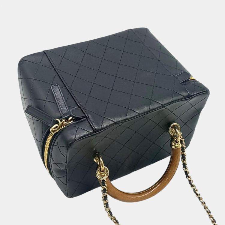 Pre Owned Chanel Black Leather Vanity Cosmetic Bag