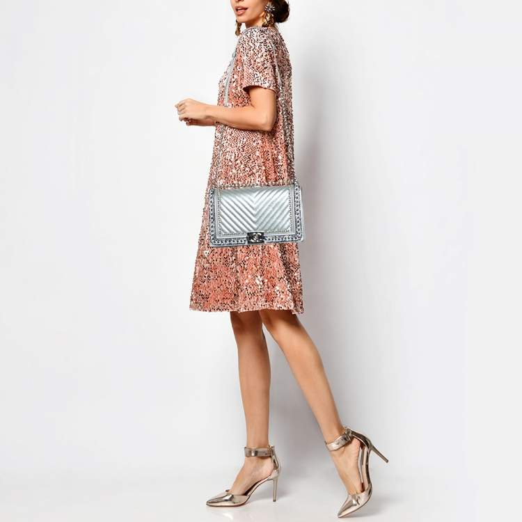 Pre Owned Chanel Silver Quilted Leather New Medium Boy Flap Bag