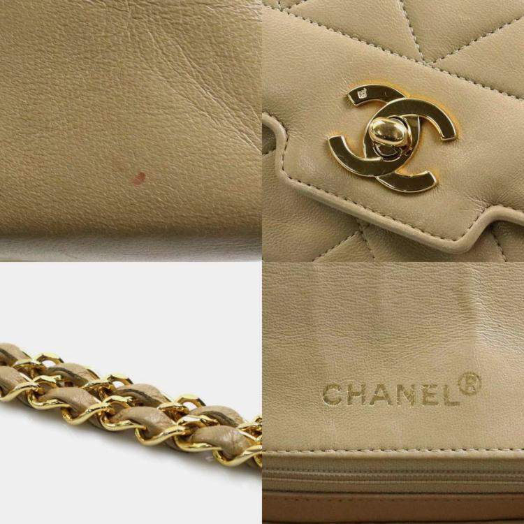 Pre Owned Chanel Beige Leather Matelasse Chain Vintage Diana Shoulder Bag