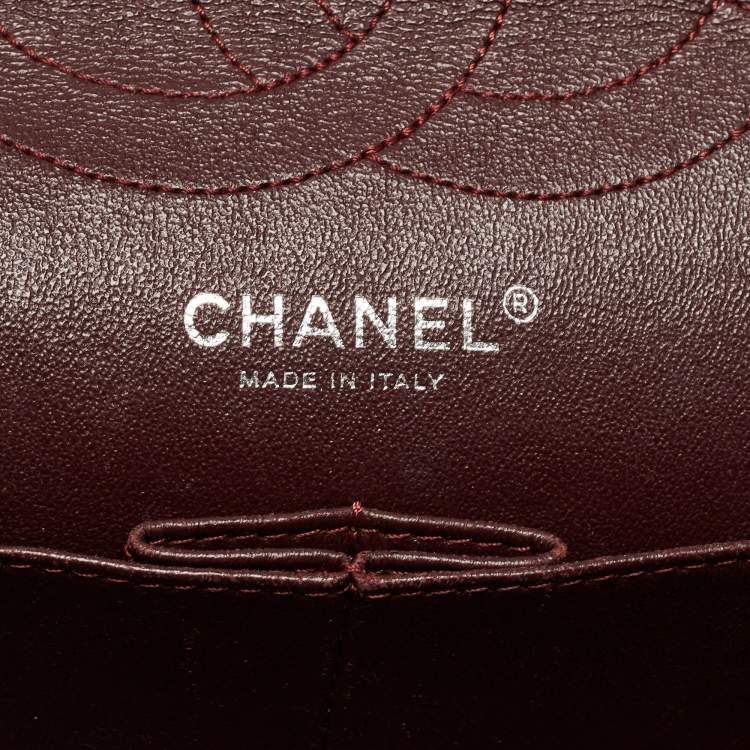 Pre Owned Chanel Black Quilted Aged Leather Reissue 2.55 Classic 226 Flap Bag