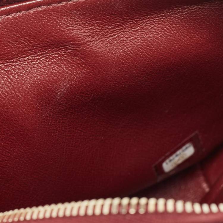 Pre Owned Chanel Red Quilted Caviar Leather Filigree Belt Bag