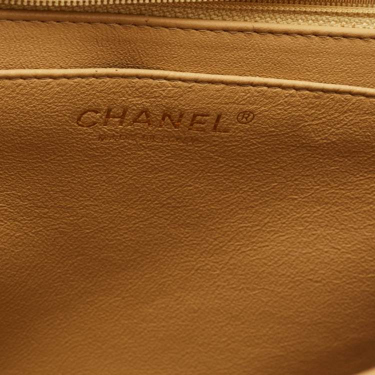 Pre Owned Chanel Gold Quilted Patent Leather Maxi Classic Single Flap Bag