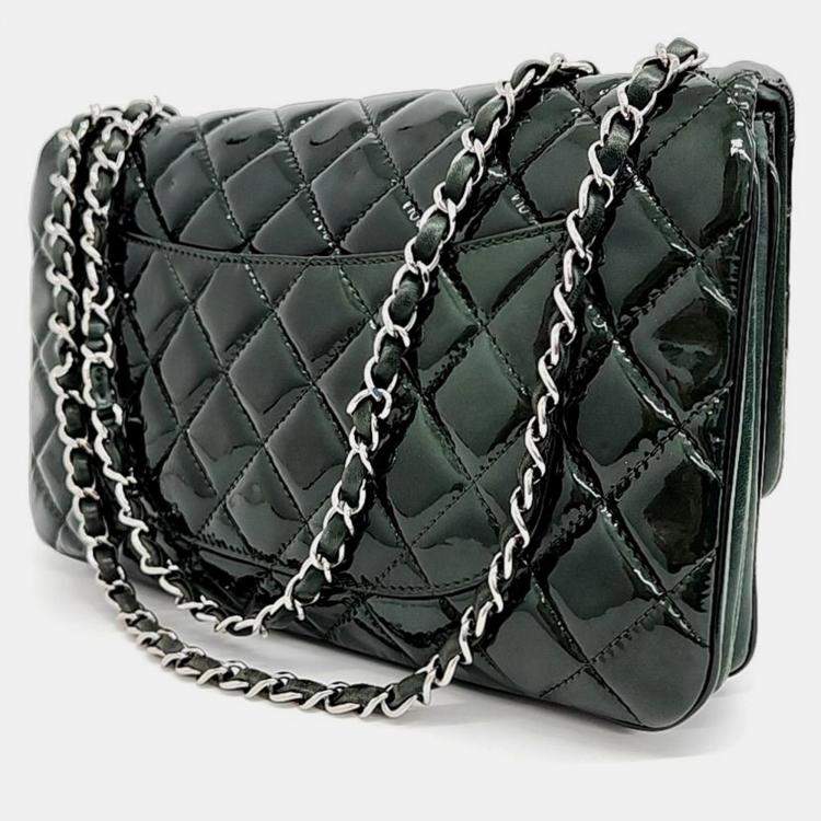 Pre Owned Chanel Green Tone Pendant Chain shoulder bag