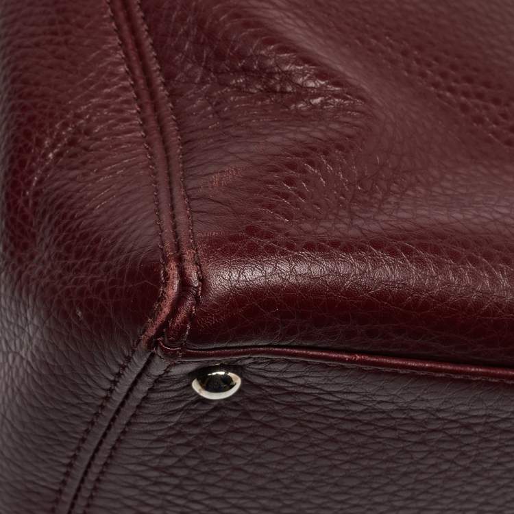 Pre Owned Chanel Red Leather Small Cerf Shopper Tote