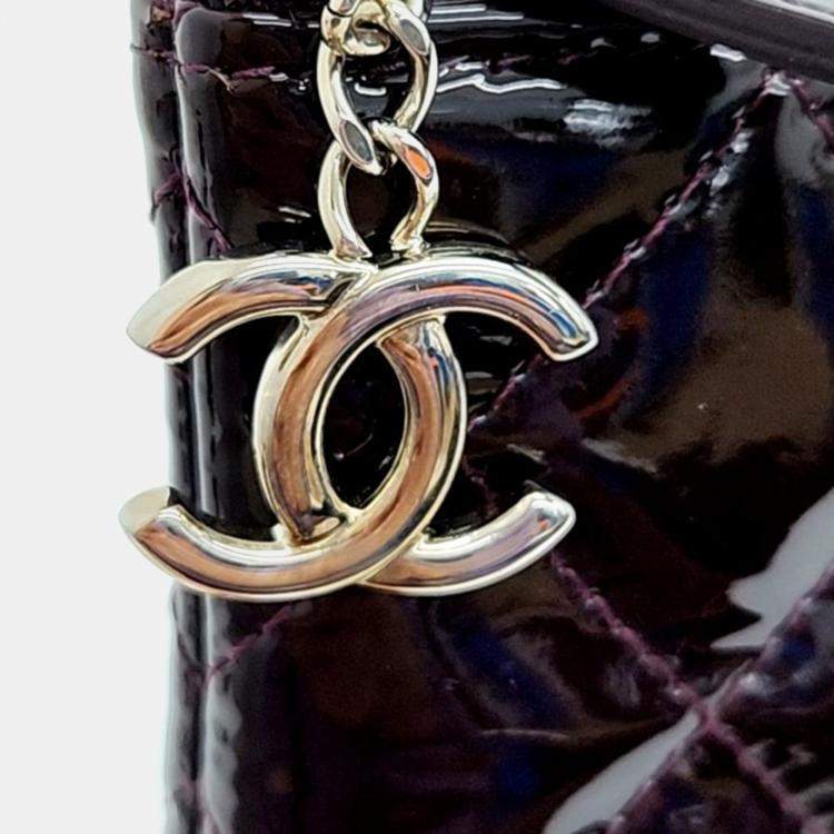 Pre Owned Chanel Wine Patent Leather Large Clutch Bag