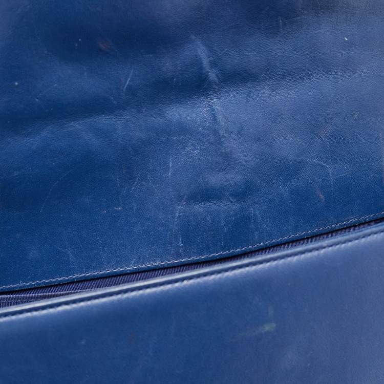 Pre Owned Chanel Blue Quilted Leather Medium Boy Flap Bag