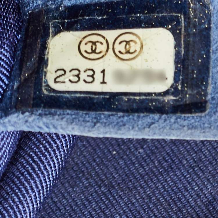 Pre Owned Chanel Blue Quilted Leather Medium Boy Flap Bag