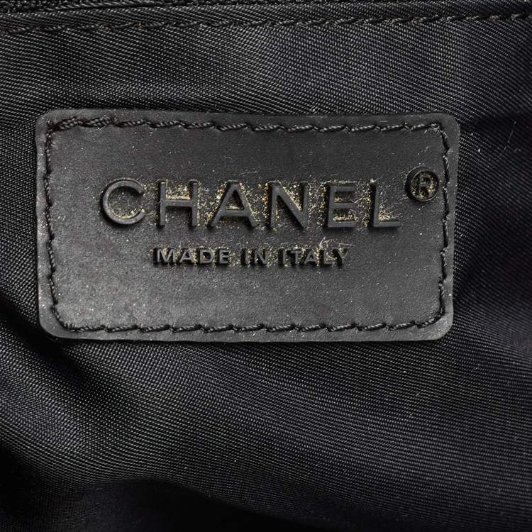 Pre Owned Chanel Black Cube Quilted Nylon Sports Ligne Messenger Bag