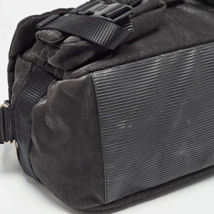Pre Owned Chanel Black Cube Quilted Nylon Sports Ligne Messenger Bag