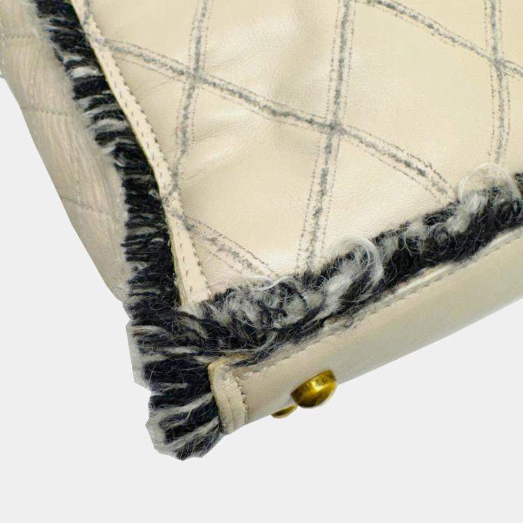Pre Owned Chanel Beige/Black Tweed and Leather Tweedy Tote Bag