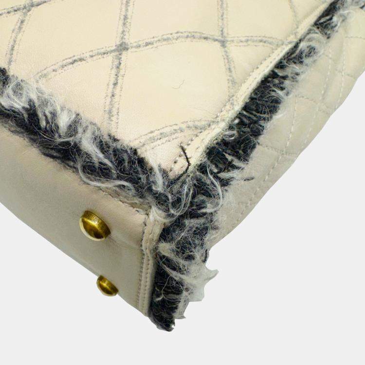Pre Owned Chanel Beige/Black Tweed and Leather Tweedy Tote Bag