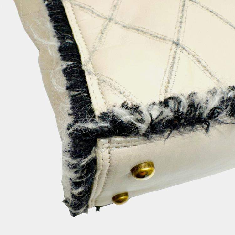 Pre Owned Chanel Beige/Black Tweed and Leather Tweedy Tote Bag
