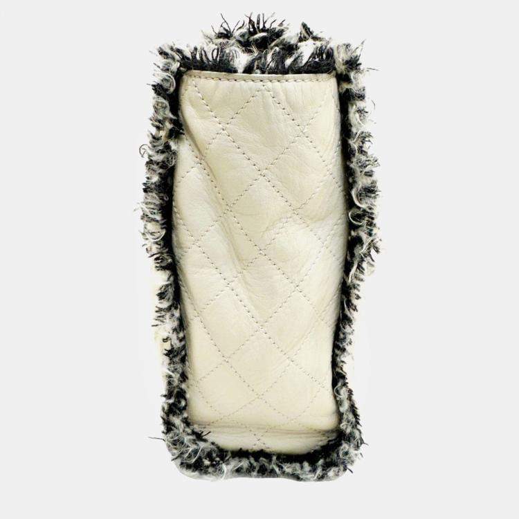 Pre Owned Chanel Beige/Black Tweed and Leather Tweedy Tote Bag