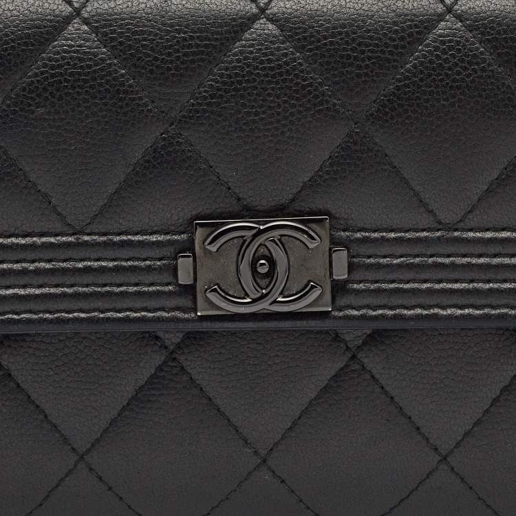 Pre Owned Chanel Black Quilted Leather Large Boy Gusset Flap Wallet