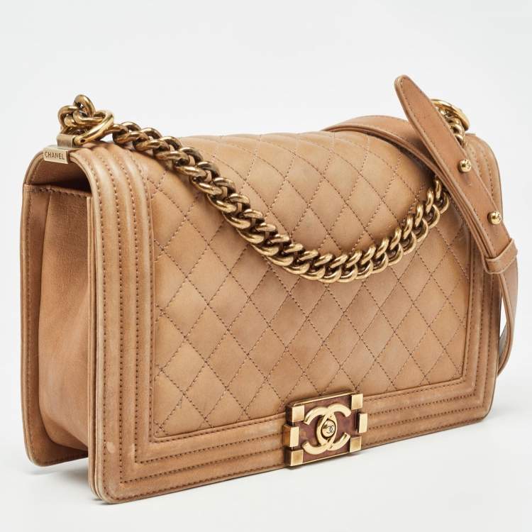 Pre Owned Chanel Brown Marble Effect Quilted Leather New Medium Boy Flap Bag