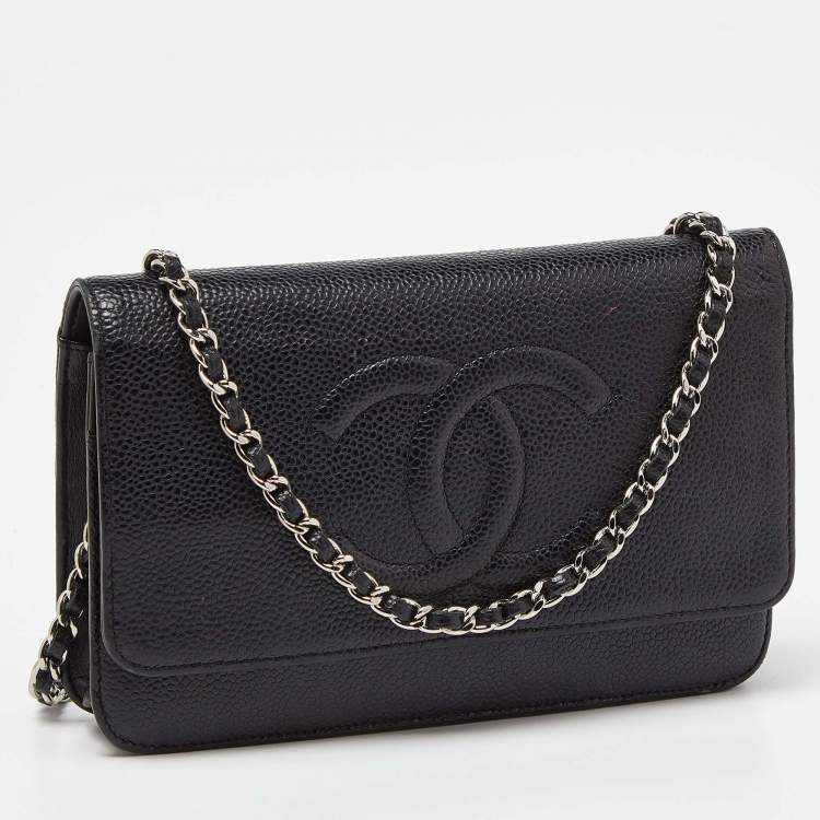 Pre Owned Chanel Black Quilted Caviar Leather Classic Wallet On Chain