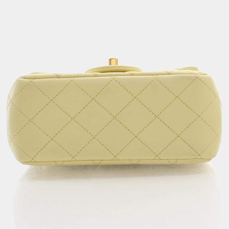 Pre Owned Chanel Quilted Lambskin Mini Sweet Camellia Adjustable Chain Square Flap Bag 