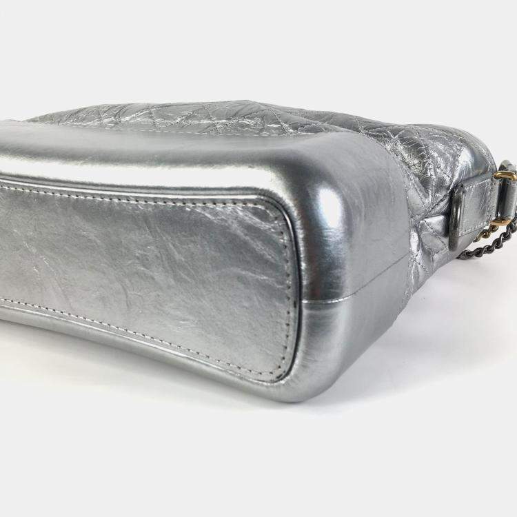 Pre Owned Chanel Silver Leather Medium Gabrielle Shoulder Bags