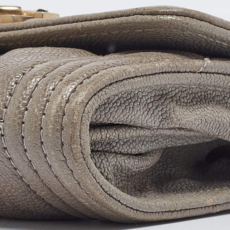 Pre Owned Chanel Grey Quilted Caviar Leather Boy Wallet