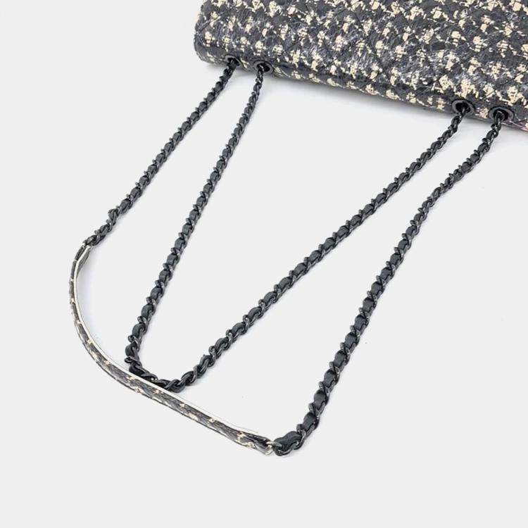 Pre Owned Chanel Black/Ivory Patterned Leather Chain Shoulder Bag
