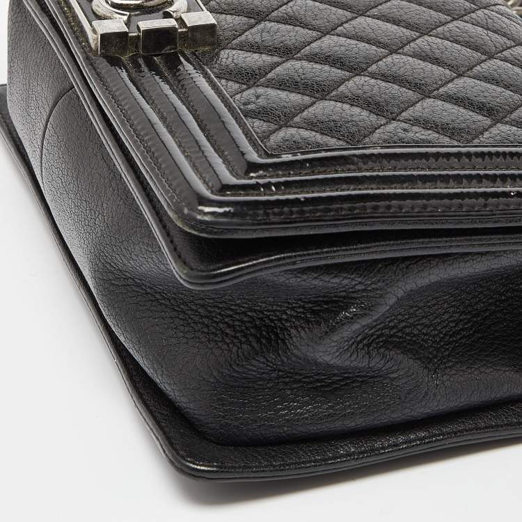 Pre Owned Chanel Black Quilted Patent and Leather Medium Boy Flap Bag