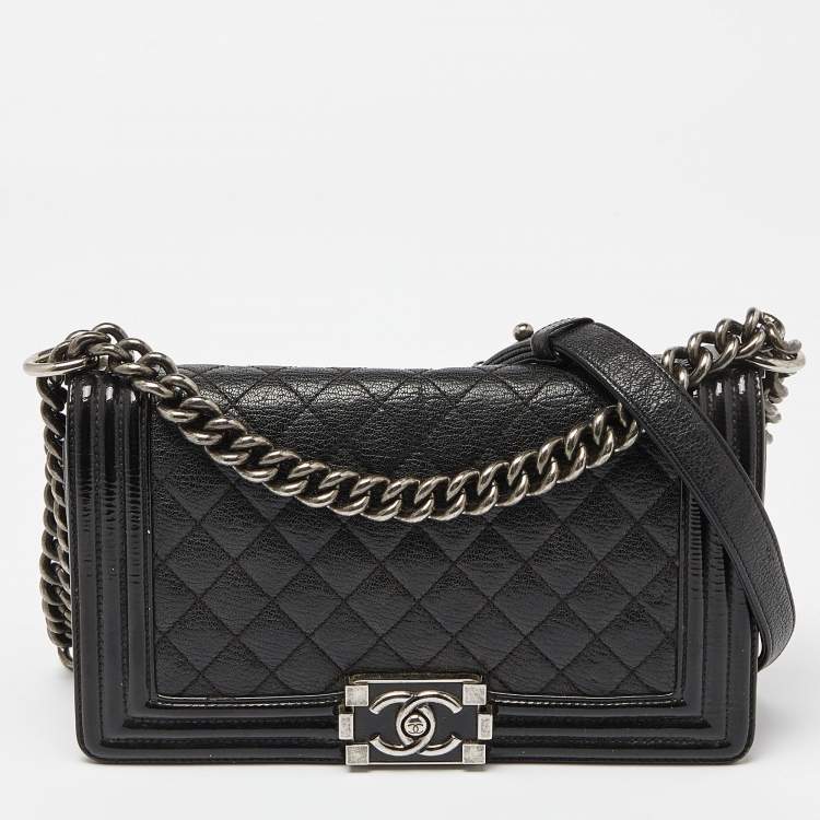 Pre Owned Chanel Black Quilted Patent and Leather Medium Boy Flap Bag