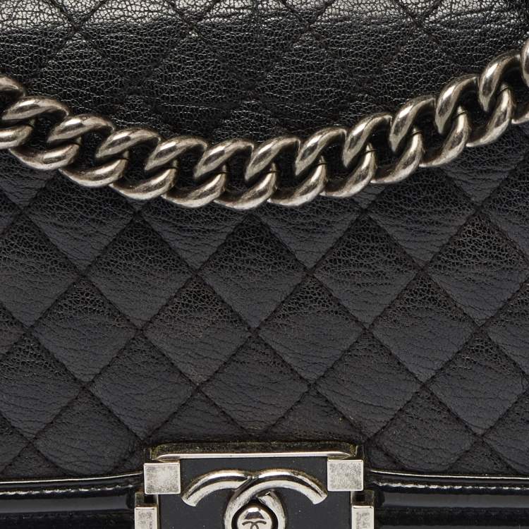 Pre Owned Chanel Black Quilted Patent and Leather Medium Boy Flap Bag