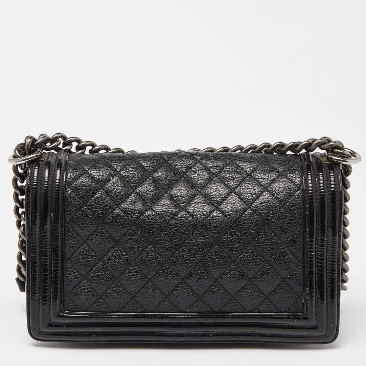 Pre Owned Chanel Black Quilted Patent and Leather Medium Boy Flap Bag