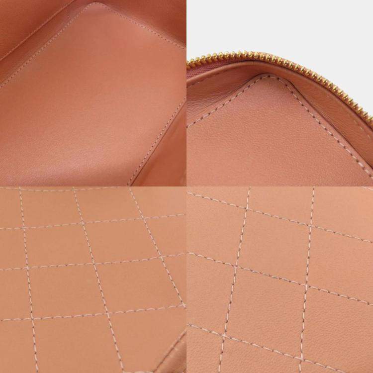 Pre Owned Chanel Pink Knock On Wood Vanity Case