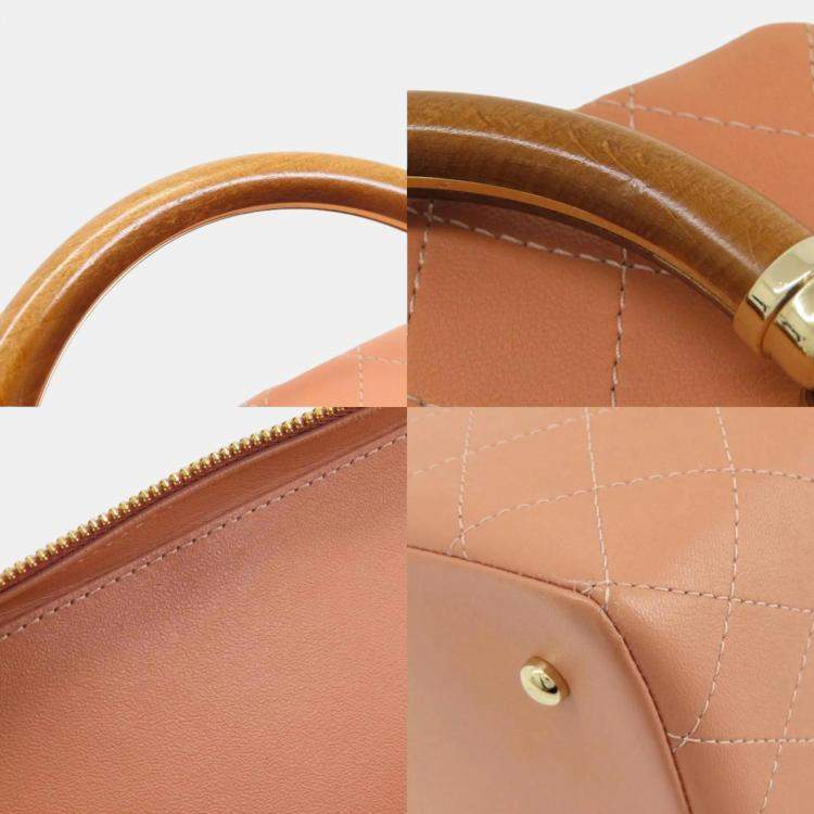 Pre Owned Chanel Pink Knock On Wood Vanity Case