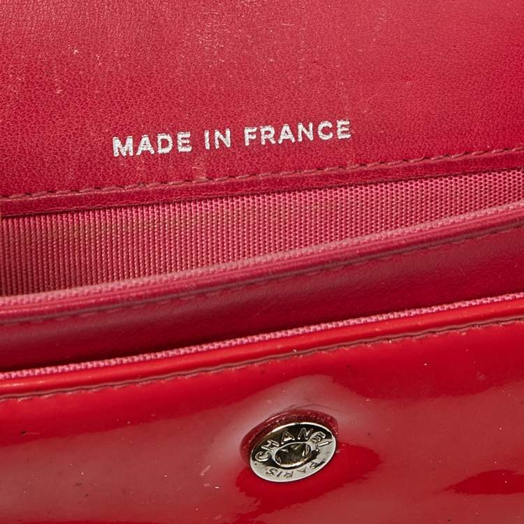 Pre Owned Chanel Red Patent Leather CC Compact Wallet