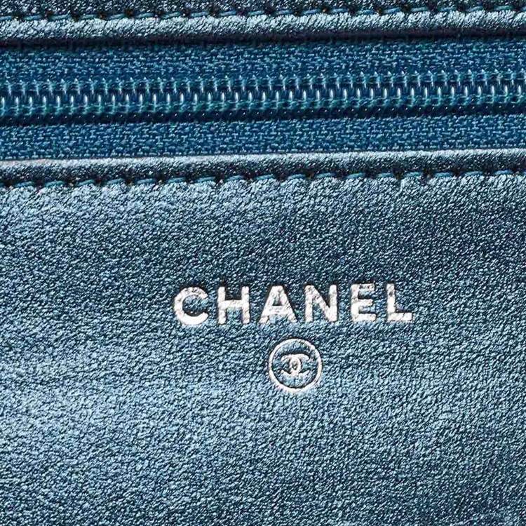 Pre Owned Chanel Metallic Teal Lizard CC Classic Wallet on Chain  