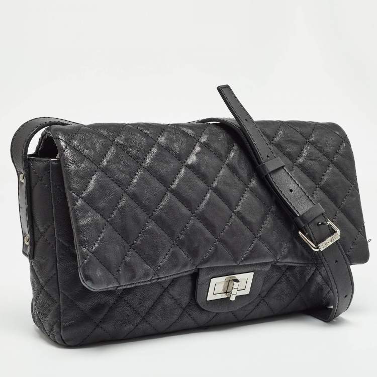 Pre Owned Chanel Black Quilted Leather Easy Reissue Messenger Bag