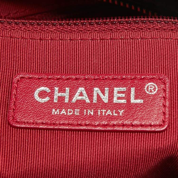 Pre Owned Chanel Black Quilted Aged Leather Medium Gabrielle Hobo