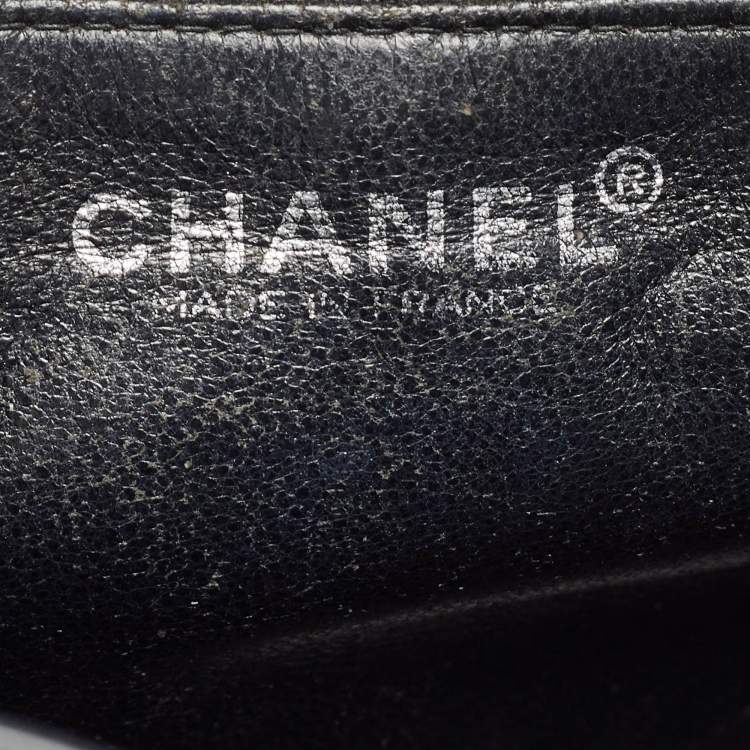 Pre Owned Chanel Black Quilted Caviar Leather Medallion Tote