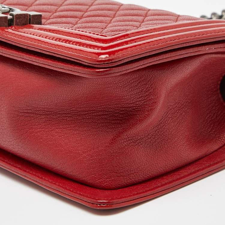 Pre Owned Chanel Red Quilted Leather and Patent Leather Medium Boy Flap Bag