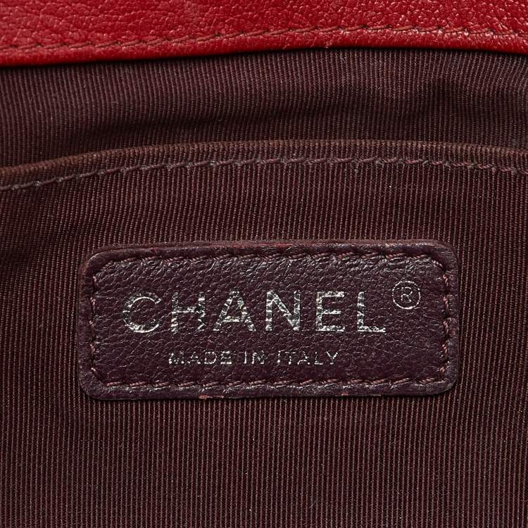 Pre Owned Chanel Red Quilted Leather and Patent Leather Medium Boy Flap Bag