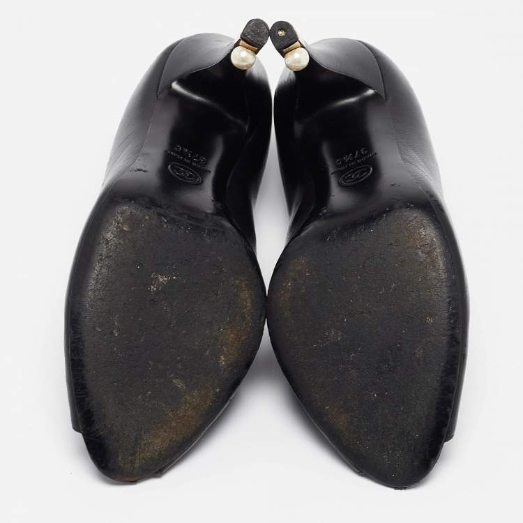 Pre Owned Chanel Black Leather Peep Toe Pumps Size 37.5