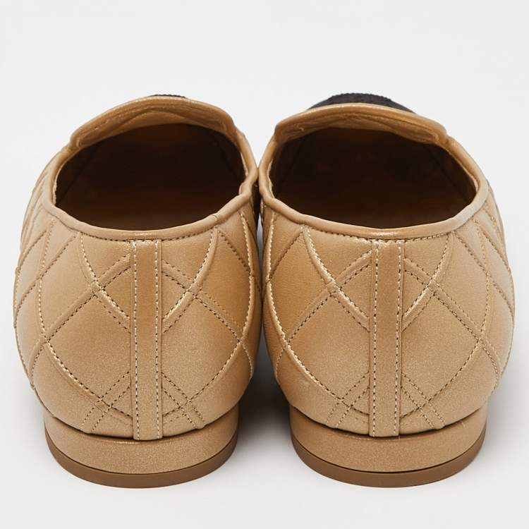Pre Owned Chanel Beige/Black Quilted Leather Slip On Smoking Slippers Size 38.5