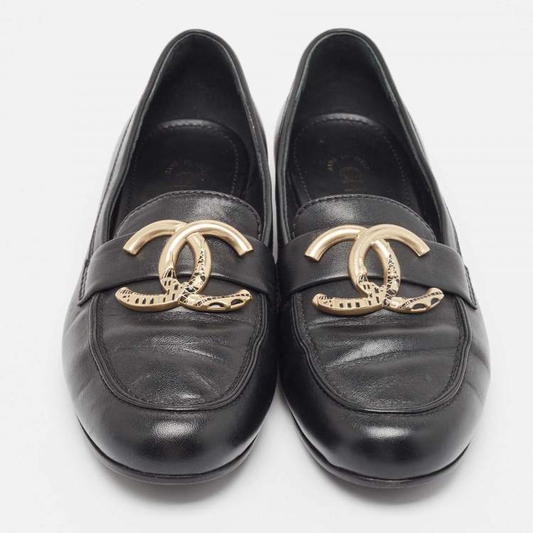 Pre Owned Chanel Black Leather CC Loafers Size 38.5