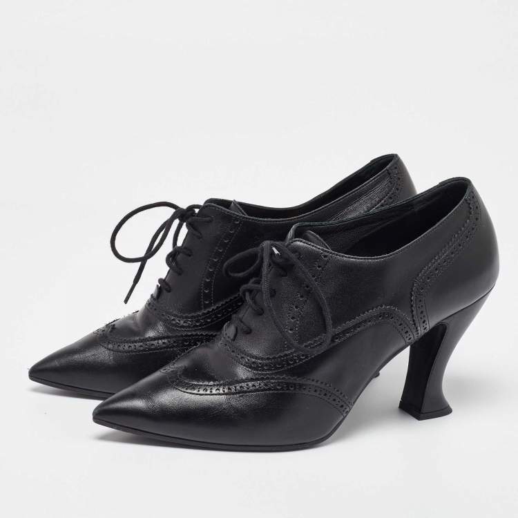 Pre Owned Chanel Black Brogue Leather CC Oxford Booties Size 38.5